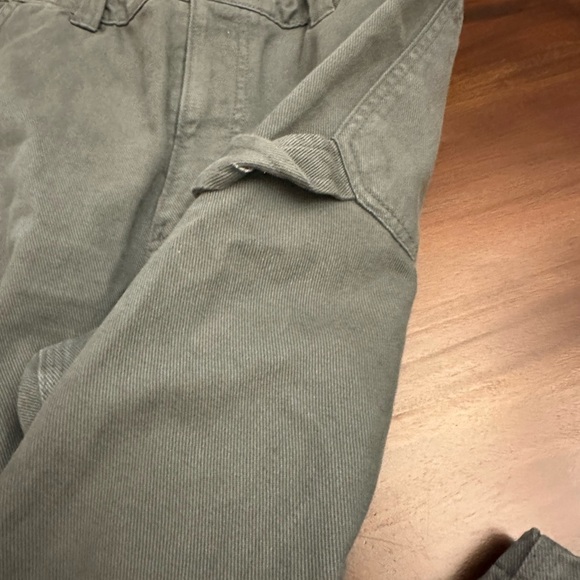 Aritzia Tna Greenwich High Waisted Carpenter Cargo Pant (J3) - Picture 9 of 10